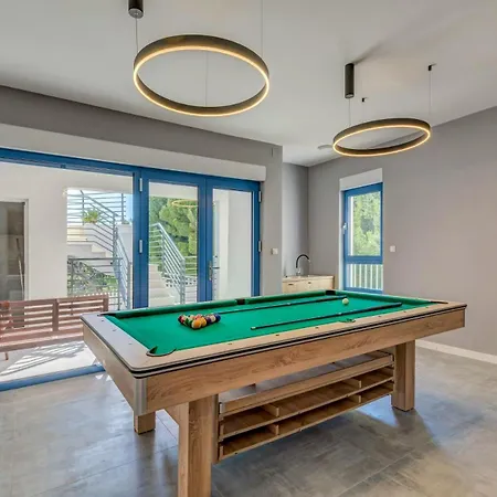 4br - What'app - 0034-602-661-430 - For Reservations! Willa Baška Voda